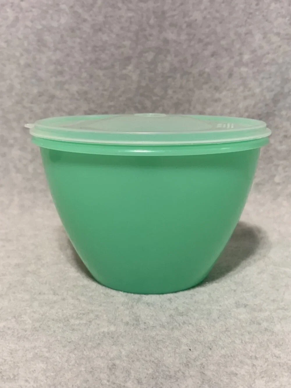 Vintage Tupperware Crisp It Lettuce Keeper 679 Lid 680 Jadeite Green No Spike